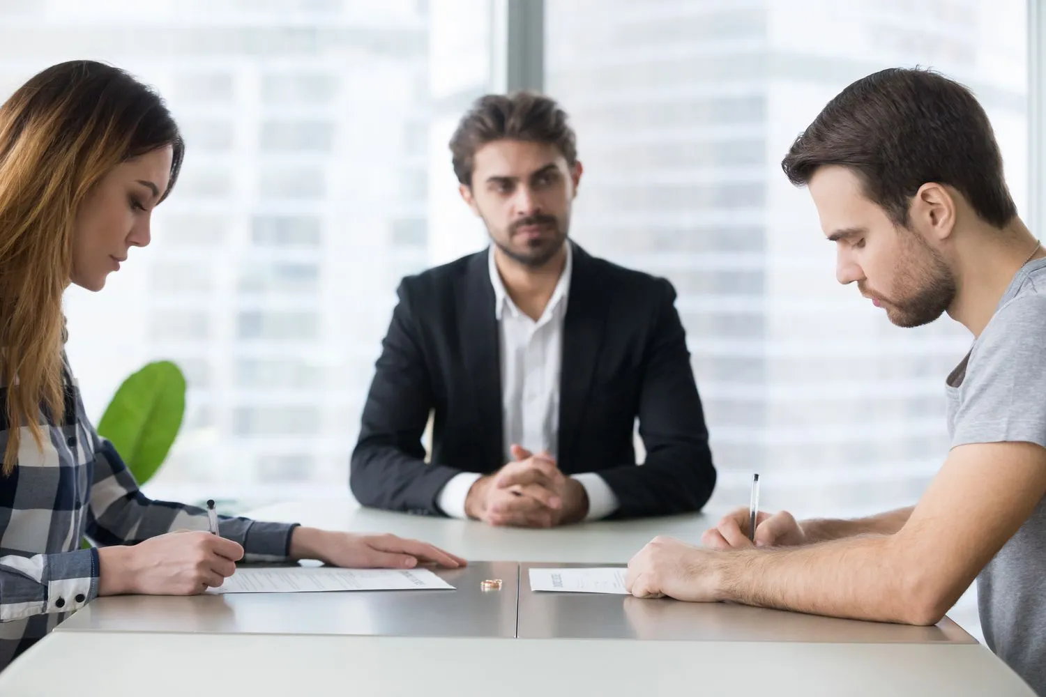 How EH Mediation Guides Couples Toward Fair and Balanced Outcomes Princes Risborough